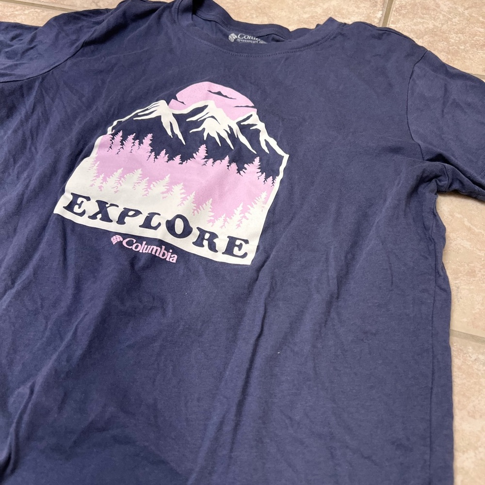 Columbia Women’s Navy and Pink Explore Tee